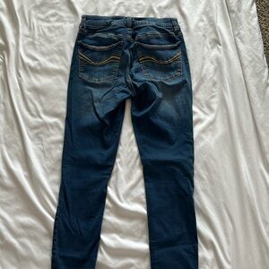 Skinny jeans